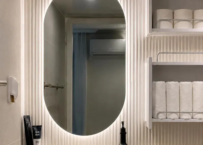 Gangnam Private With Cinema #3min From Station #apgujeong #coex #kspo Apartment